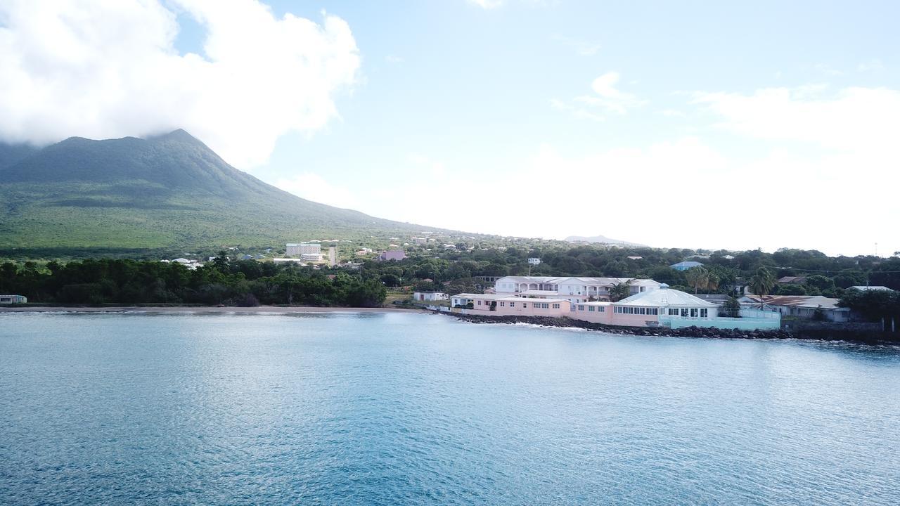 Pinneys Beach Hotel Nevis Charlestown Exteriör bild