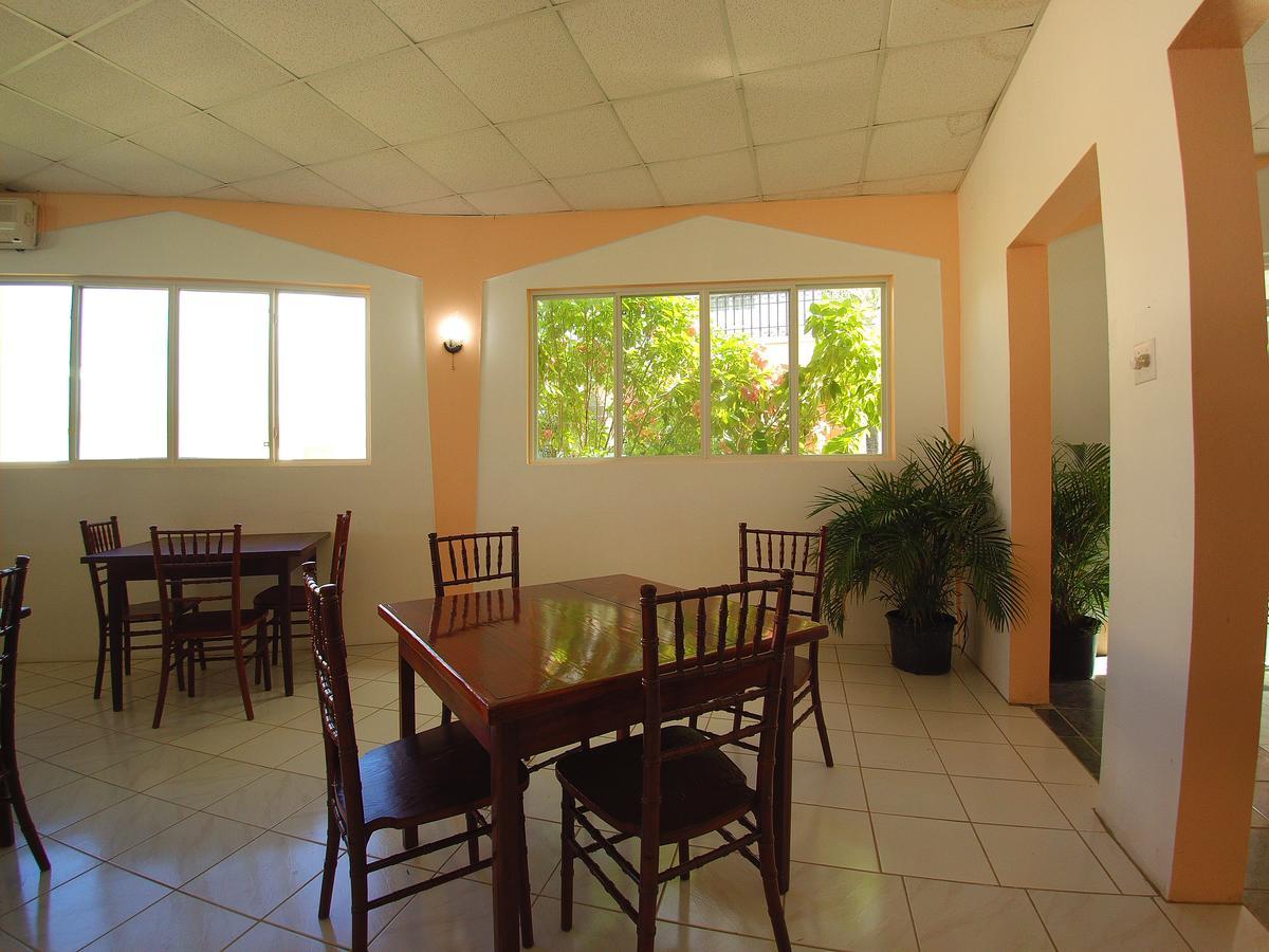 Pinneys Beach Hotel Nevis Charlestown Exteriör bild